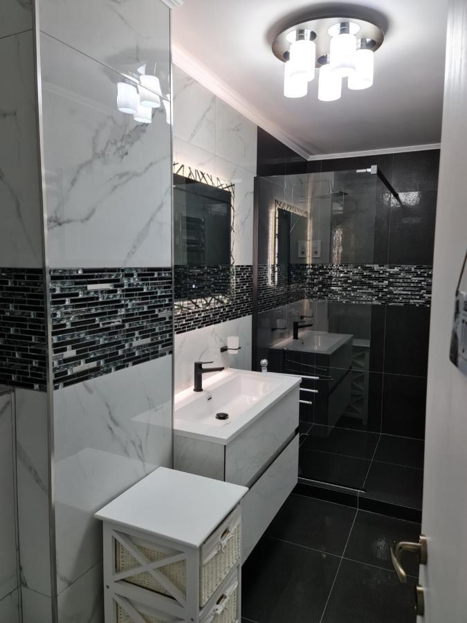 White Stone Apartment Sibiu Ngoại thất bức ảnh